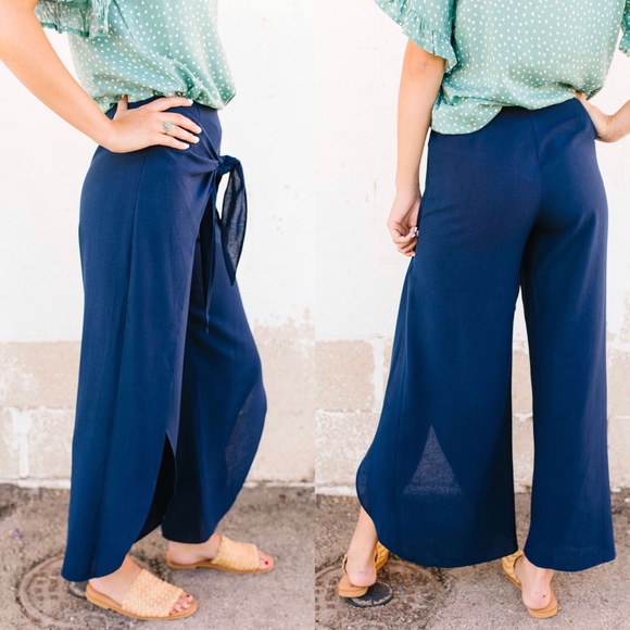 FINAL PRICE❗️ Wrap Fall Up Tie Front Pants In Navy - Picture 2 of 8